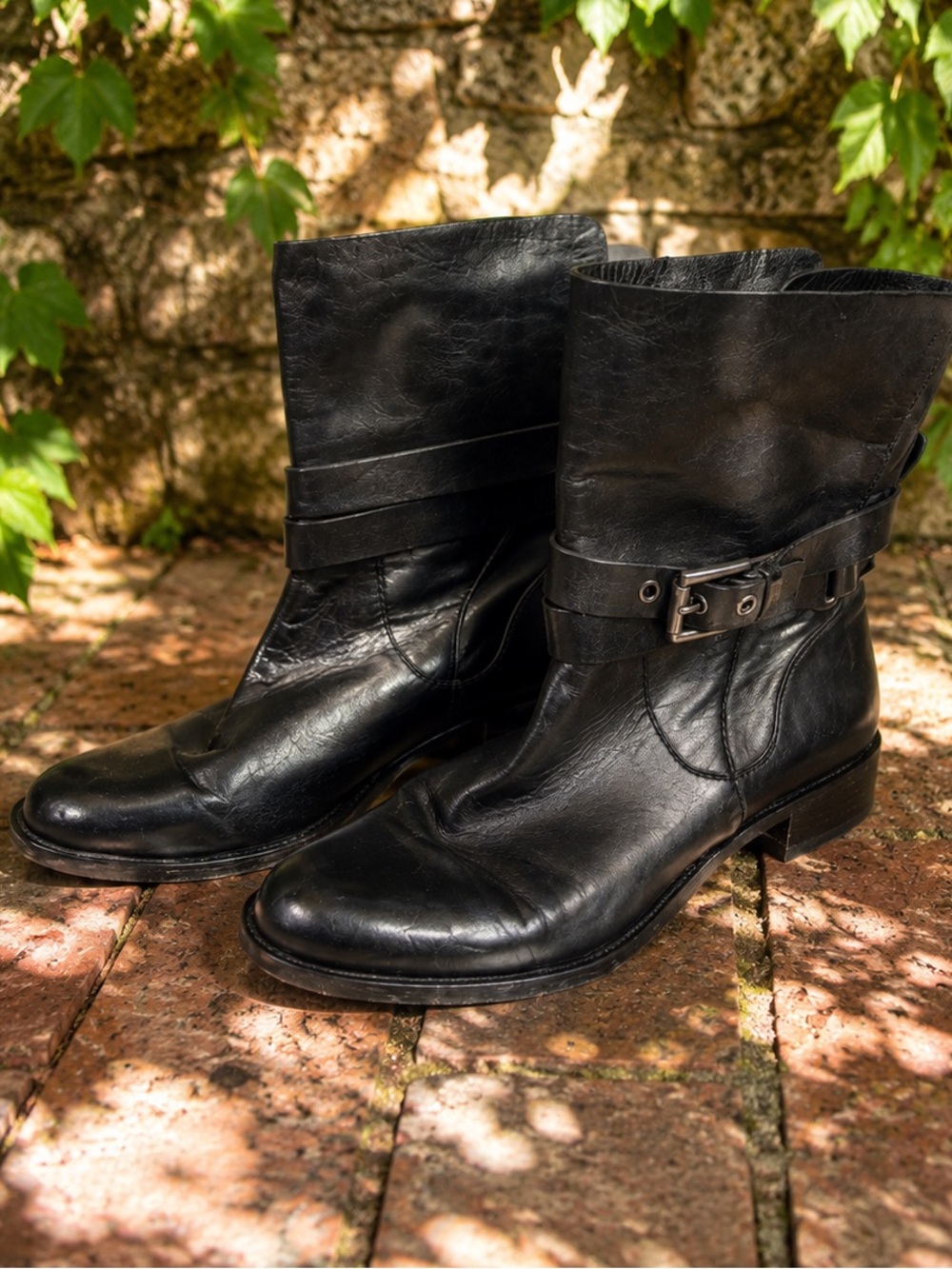 COACH Downtown Chic Luxury Minimalist Black Leather Jesika Moto Boot, 9B